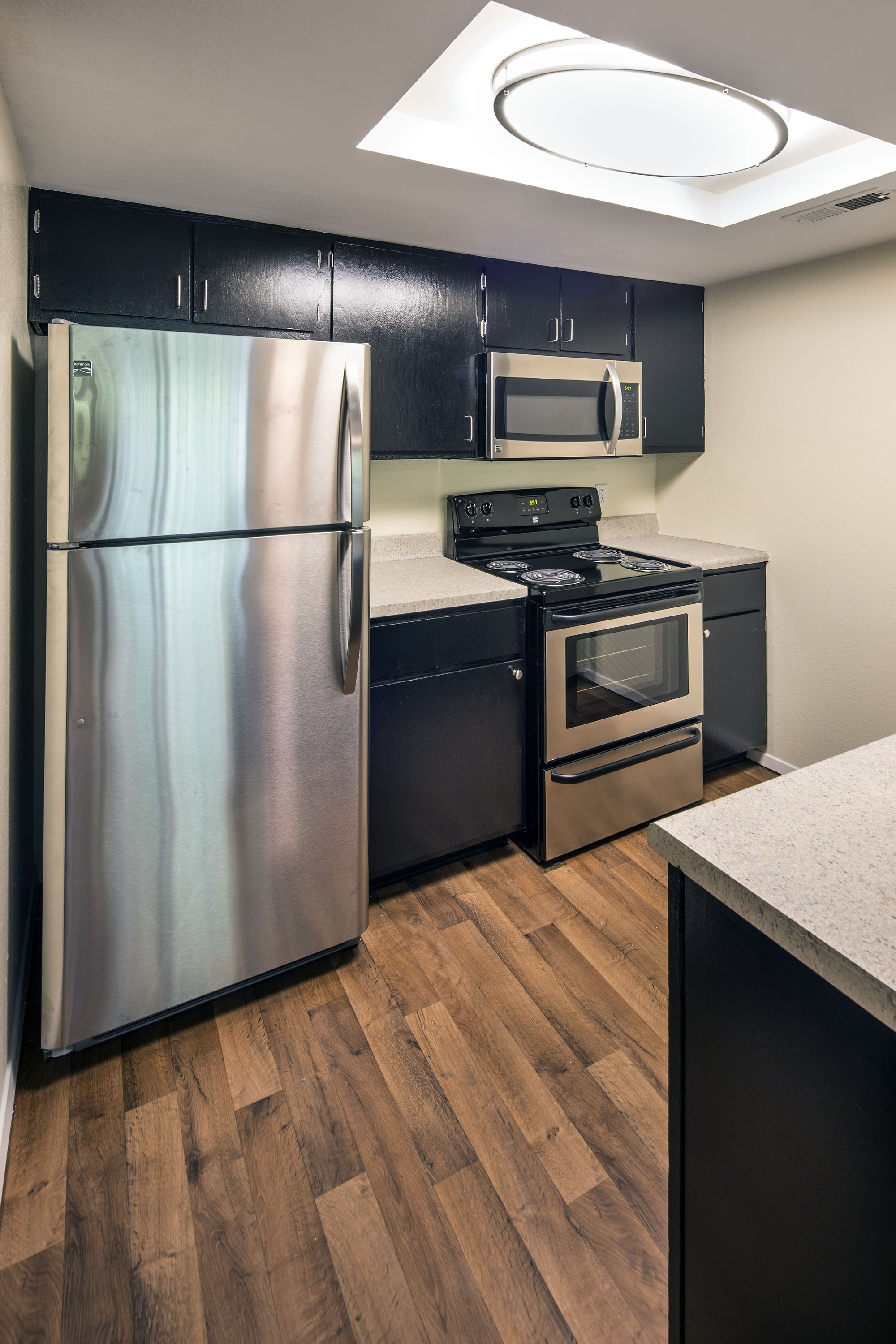 Sun Valley Lake The Multifamily Advisory Group at Cushman & Wakefield